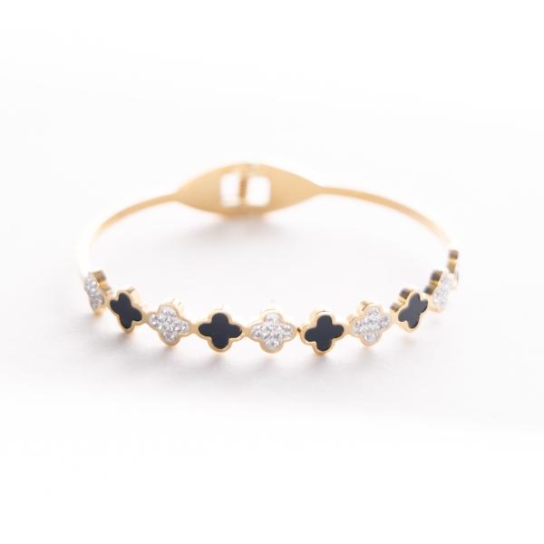 IRAMAT Elegant Gold & Black Clover Bracelet - Stylish Fashion Accessory for Everyday Glamour | Ideal for Gifting & Special Occasions