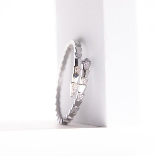 IRAMAT Arrowhead Wrap Bracelet - Stylish Women's Jewelry in Gold & Silver Variations | Bold and Modern Design